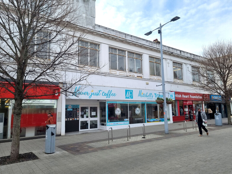 Primary Photo Of 2 London Rd, Bognor Regis General Retail For Lease