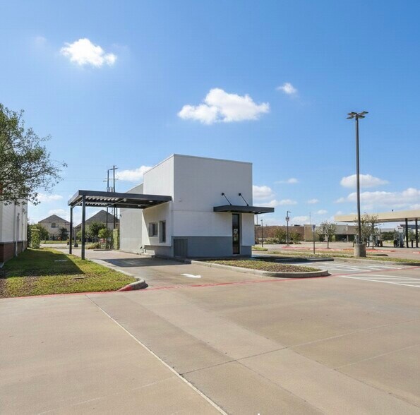 More Photos Of 24907 Westheimer Pkwy, Katy Restaurant For Sale