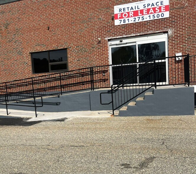 Primary Photo Of 207 Cambridge St, Burlington Warehouse For Lease