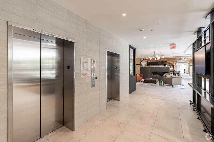 More Photos Of 85 Boston St, Everett Apartments For Lease