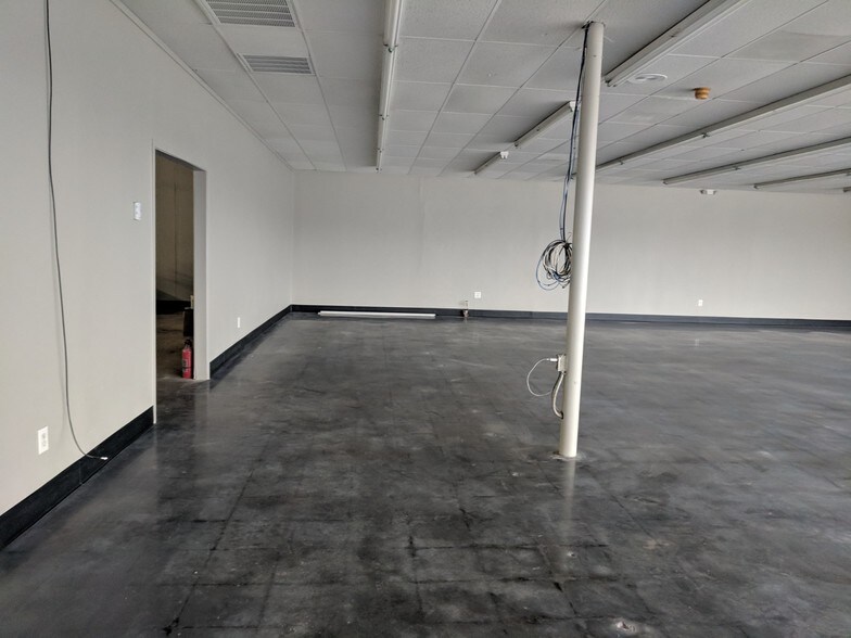 More Photos Of 7504 Boulevard 26, North Richland Hills Health Club For Lease