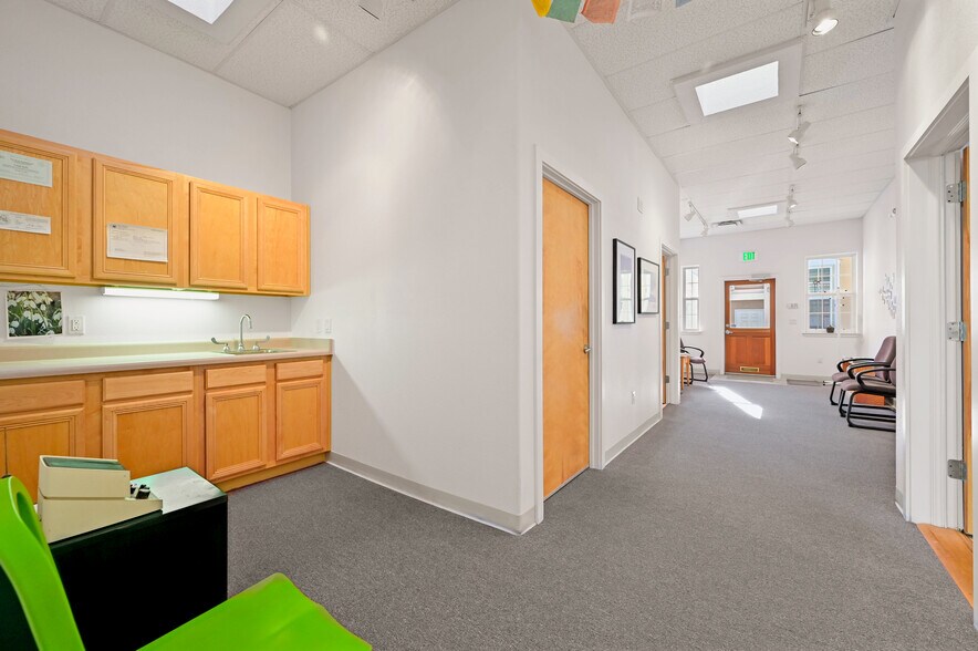 More Photos Of 2019 Galisteo St, Santa Fe Office For Sale