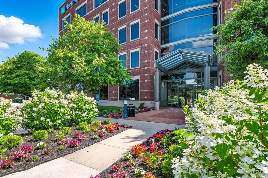 Primary Photo Of 3 Easton Oval, Columbus Coworking Space