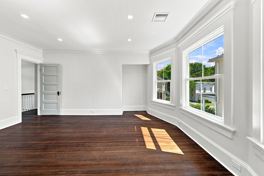 More Photos Of 8 S Main St, New Milford Office For Sale