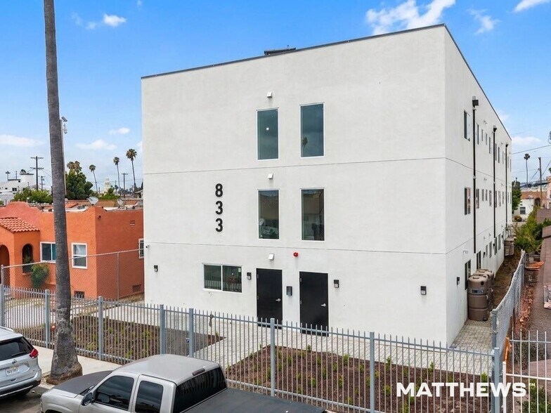 Primary Photo Of 833 W 84th St, Los Angeles Apartments For Sale