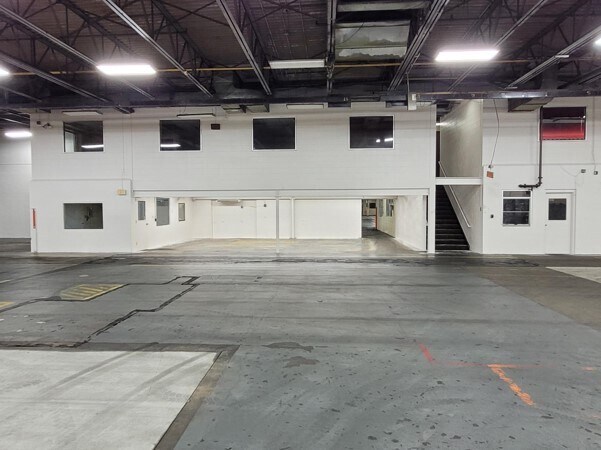 More Photos Of 520 N 8th St, Lake City Warehouse For Lease