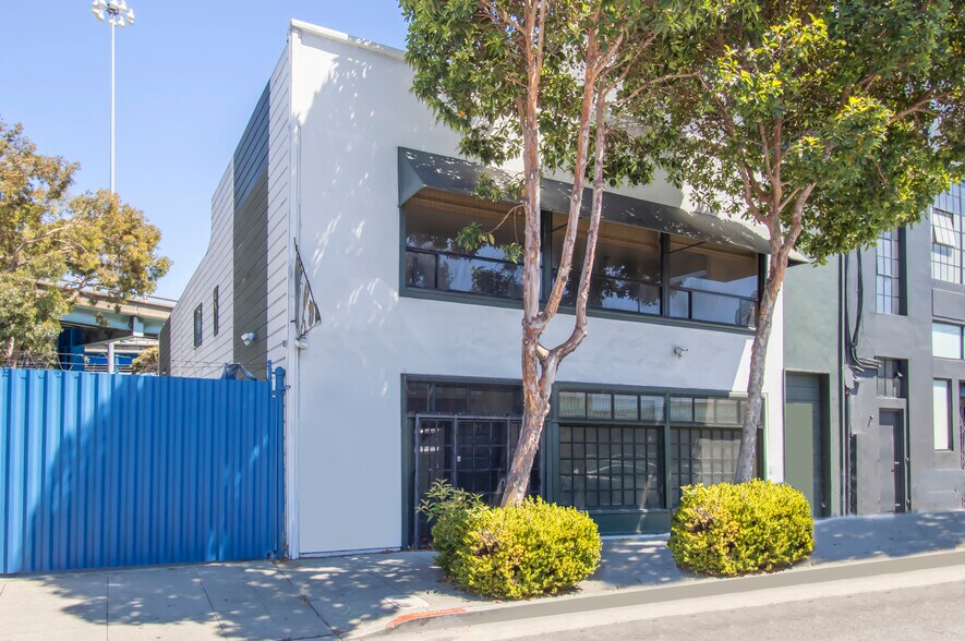 More Photos Of 575 10th St, San Francisco Warehouse For Sale