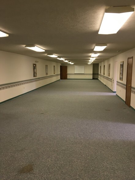 More Photos Of 3725 Kentucky Ave, Indianapolis Medical For Lease