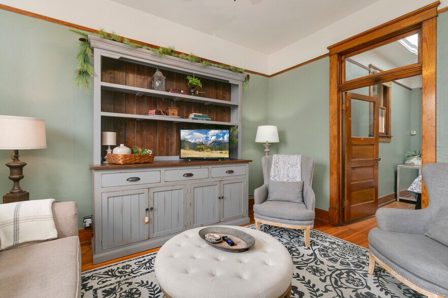 More Photos Of 308 S 2nd St, Laramie Storefront Retail Residential For Sale