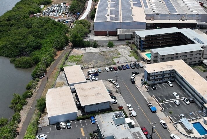 More Photos Of 98-151 Lipoa Pl, Aiea Land For Lease