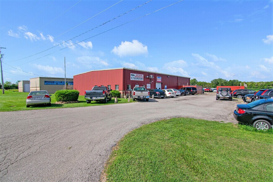 More Photos Of 650 S Plasterbed Rd, Port Clinton Auto Repair For Sale