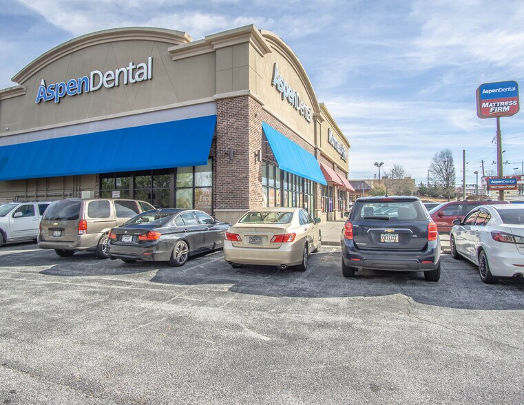 More Photos Of 6351 Douglas Blvd, Douglasville Freestanding For Sale