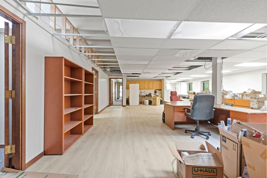 More Photos Of 6000 Fashion Blvd, Salt Lake City Office For Sale