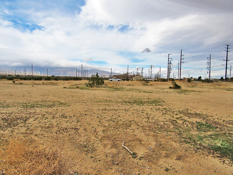 More Photos Of 0 Milton Dr, Mojave Land For Sale