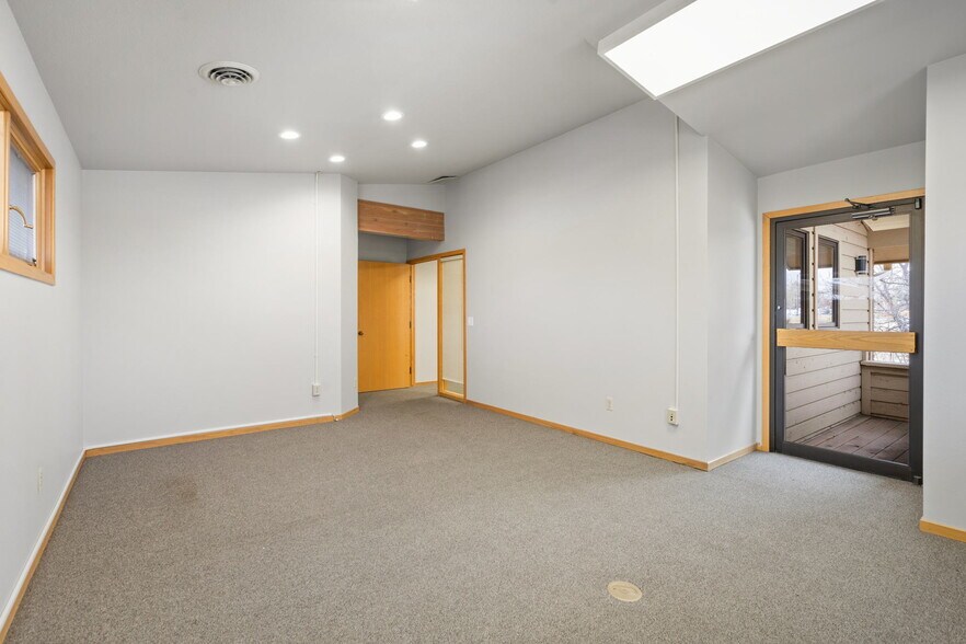 More Photos Of 375 E Horsetooth Rd, Fort Collins Office Residential For Lease