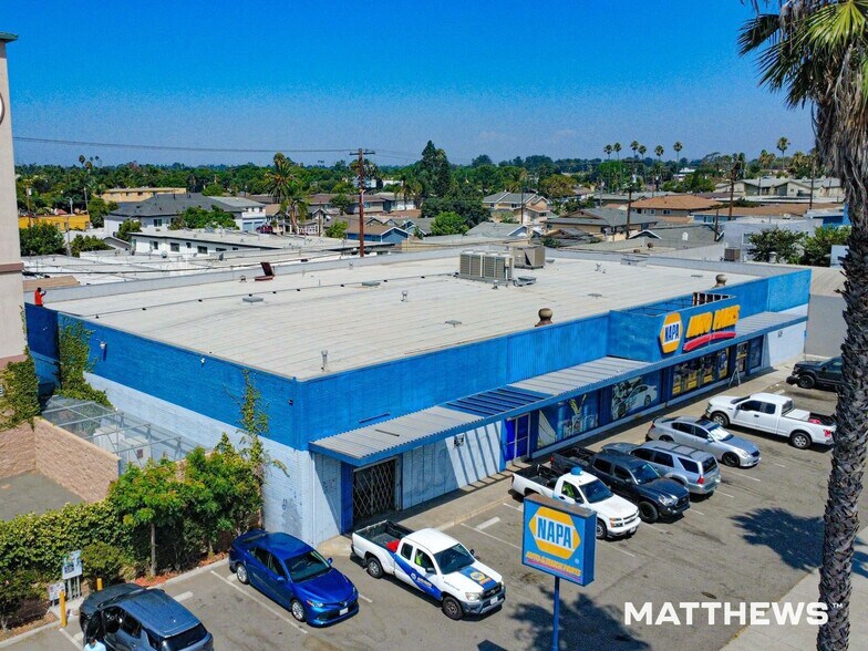 Primary Photo Of 2301 Long Beach Blvd, Long Beach Freestanding For Lease