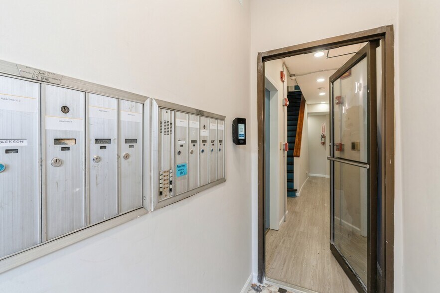 More Photos Of 40 Beacon Ave, Jersey City Apartments For Sale