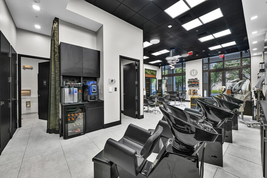 More Photos Of 301 Altara Ave, Coral Gables Apartments For Sale