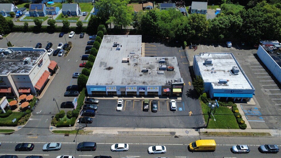 More Photos Of 516 Walt Whitman Rd, Melville Storefront For Sale