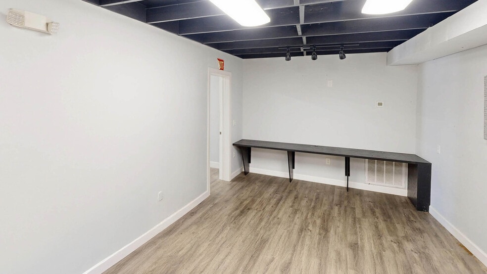 More Photos Of 650 Nicolet Ave, Winter Park Office For Lease