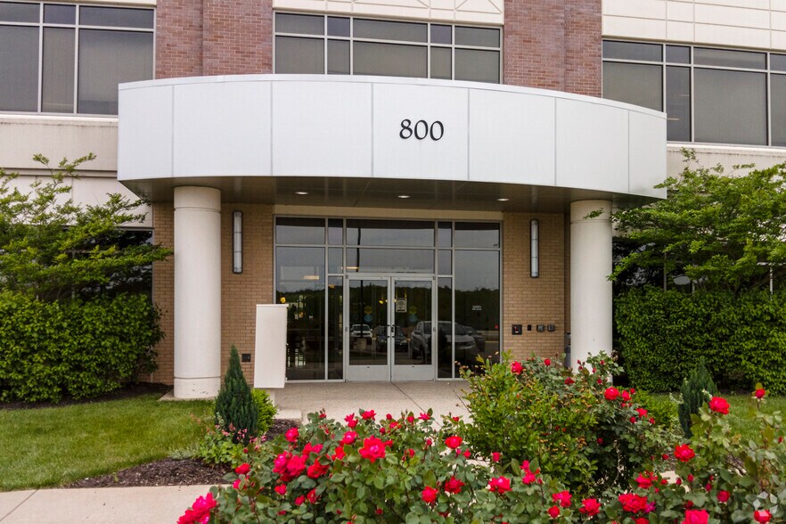 More Photos Of 800 Corporate Dr, Stafford Coworking Space