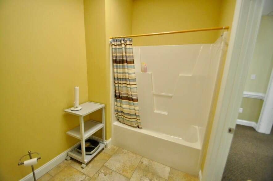 More Photos Of 700B Cromwell Dr, Greenville Office For Lease