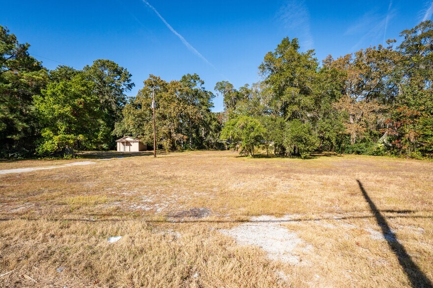More Photos Of 1810 Ribaut Rd, Port Royal Convenience Store For Sale