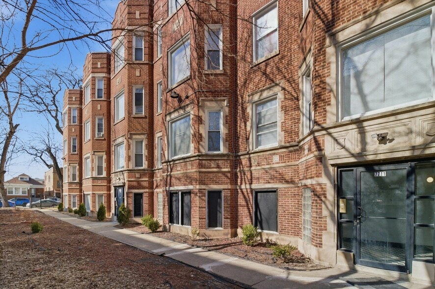 More Photos Of 7705-7713 S Laflin St, Chicago Apartments For Sale