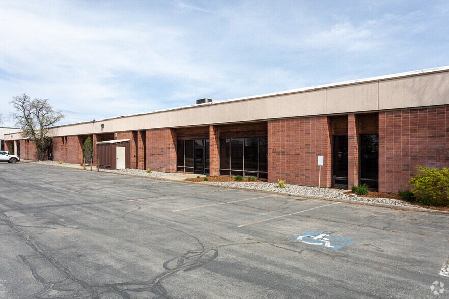 More Photos Of 4750 Wiley Post Way, Salt Lake City Unknown For Lease