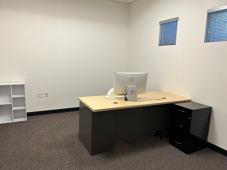 More Photos Of 5927 Balfour Ct, Carlsbad Office For Sale