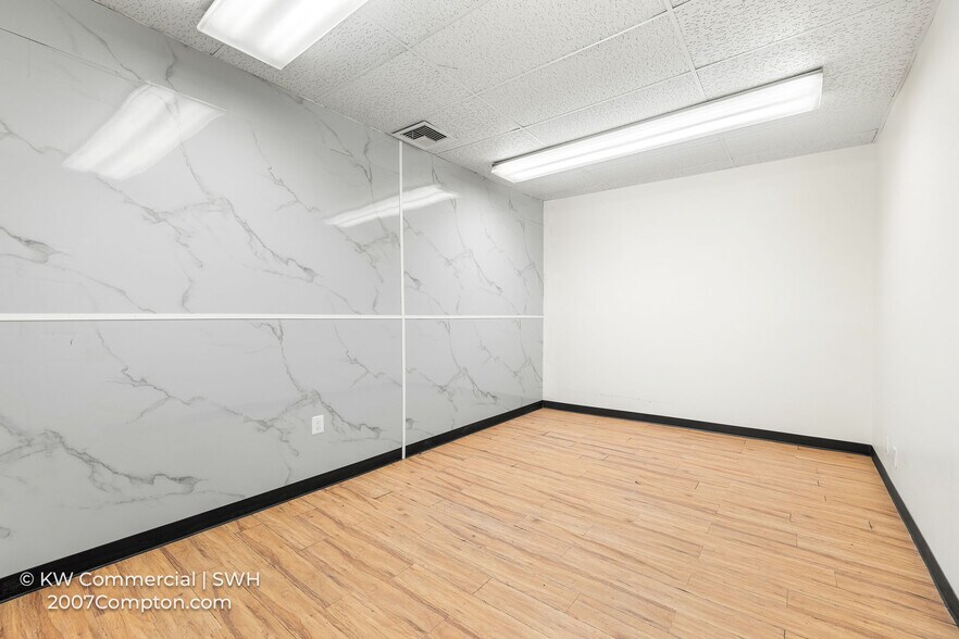 More Photos Of 2007 E Compton Blvd, Compton Medical For Sale