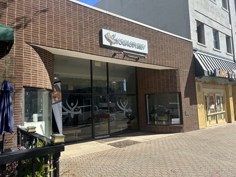 More Photos Of 8-12 W Main St, Somerville Restaurant For Lease