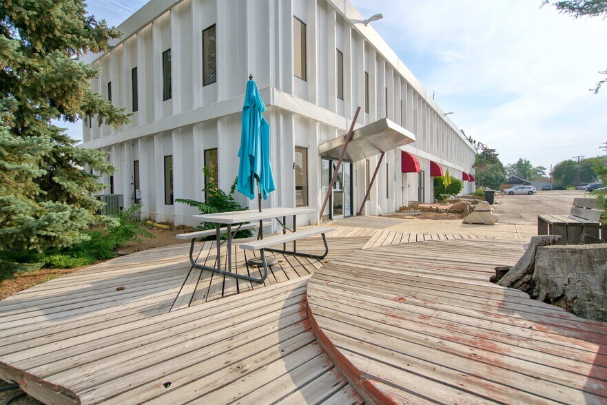 More Photos Of 1700 55th St, Boulder Industrial For Sale