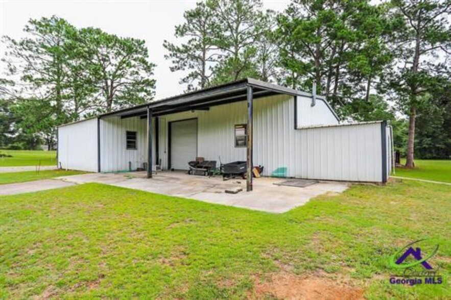 Primary Photo Of 242 Eastman hwy, Hawkinsville Land For Sale