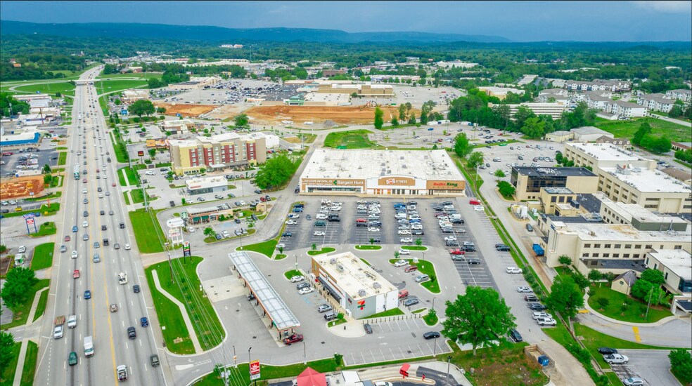 More Photos Of 5200-5425 Highway 153, Hixson Unknown For Lease