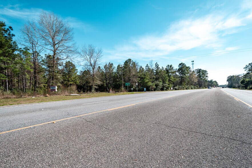 More Photos Of 9640 U.S. 59, Livingston Land For Sale