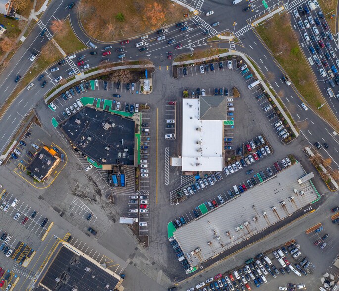 More Photos Of 616 Fellsway, Medford Unknown For Lease