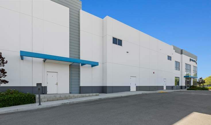 More Photos Of 2335 Siempre Viva Ct, San Diego Warehouse For Lease