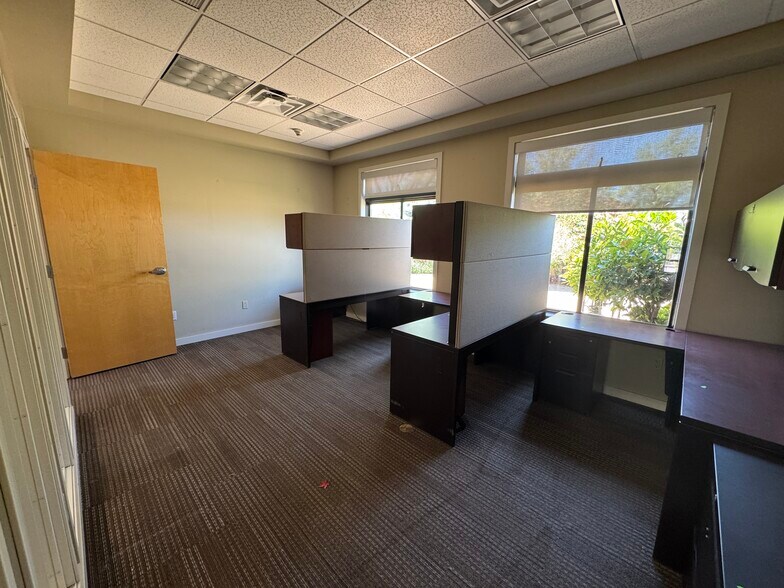 More Photos Of 6990 S McCarran Blvd, Reno General Retail For Lease