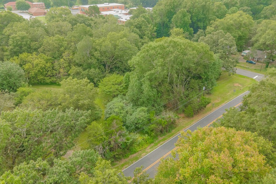 More Photos Of 0 6th St, Auburn Land For Sale