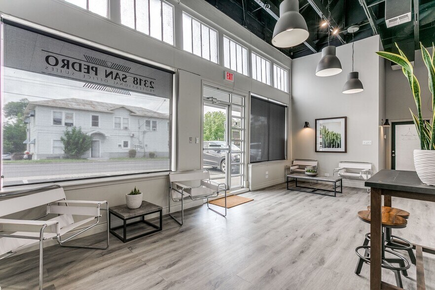 More Photos Of 2314-2322 San Pedro Ave, San Antonio General Retail For Sale