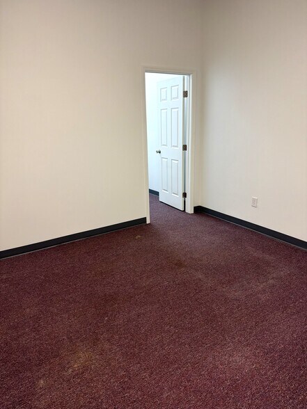More Photos Of 3514 Bush River Rd, Columbia Office For Sale