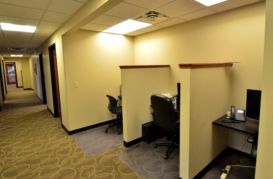 More Photos Of 7300 France Ave S, Edina Medical For Lease