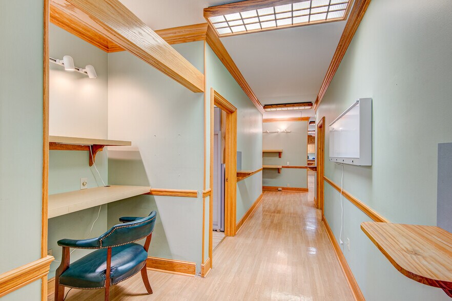 More Photos Of 166 Doctors Dr, Boone Medical For Lease