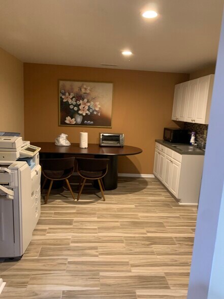 More Photos Of 3554 Hulmeville Rd, Bensalem Office For Sale