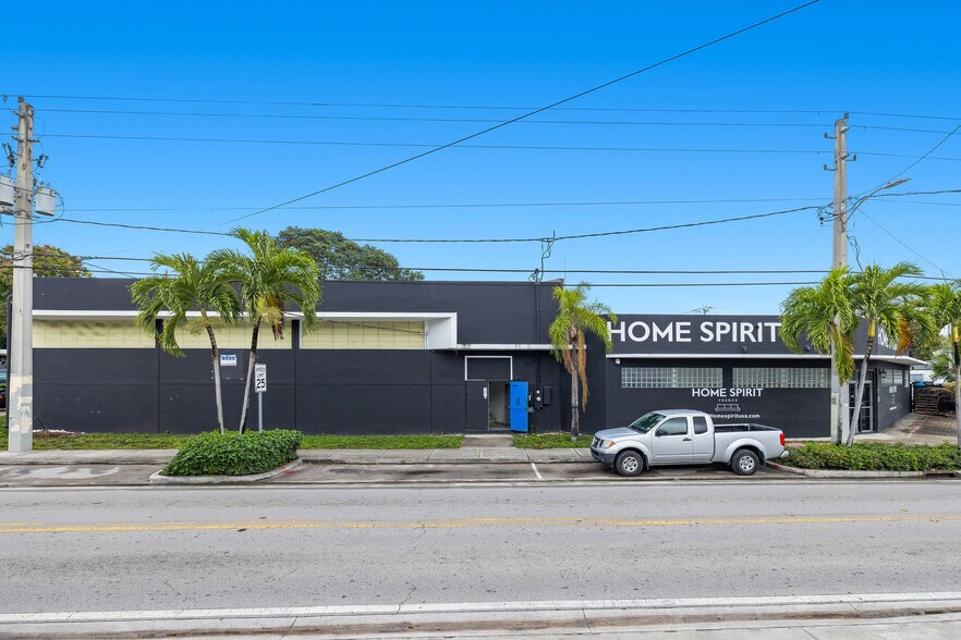 More Photos Of 442-490 NW South River Dr, Miami Warehouse For Sale