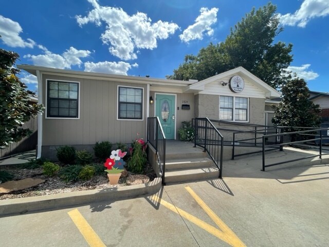 More Photos Of 2824 Pembroke Ter, Oklahoma City Daycare Center For Sale