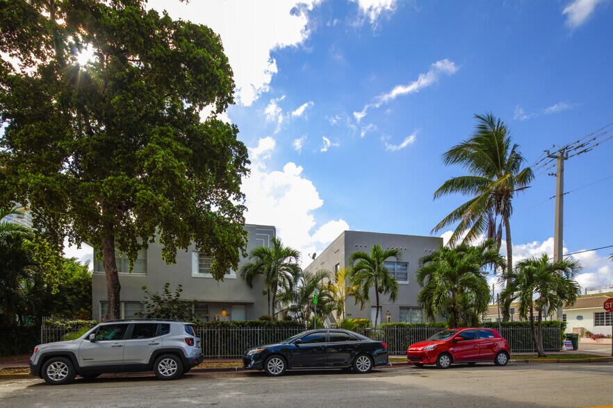 More Photos Of 560 Michigan Ave, Miami Beach Apartments For Sale