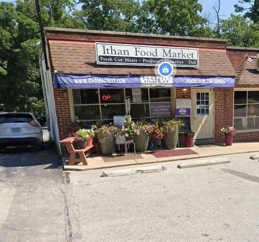 More Photos Of 615 Conestoga Rd, Villanova Freestanding For Lease
