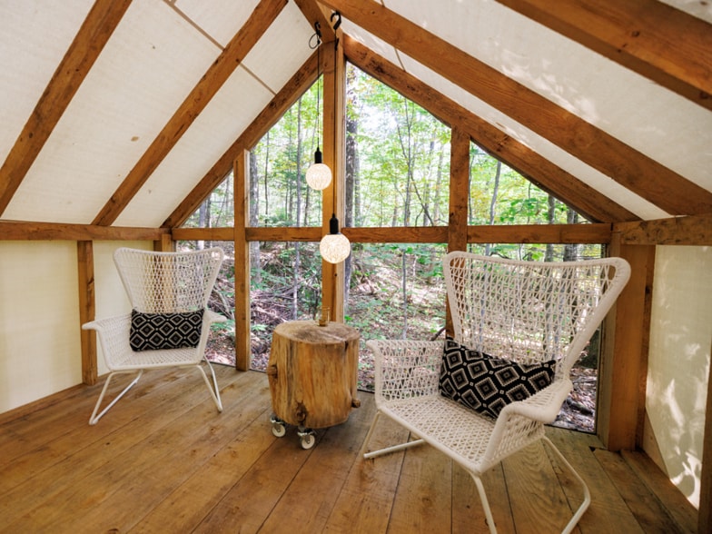 More Photos Of 999 Ch Du Lac N, Sainte-melanie Hotel For Sale